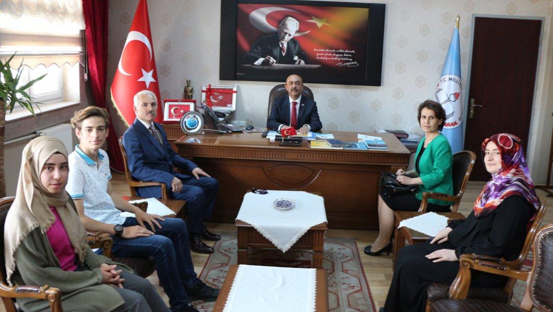 Atatürk Anadolu Lisesi Okul Müdürü, Müdür Yardımcısı, Öğretmen ve Öğrencileri Müdürlüğümüzü Ziyaret Etti