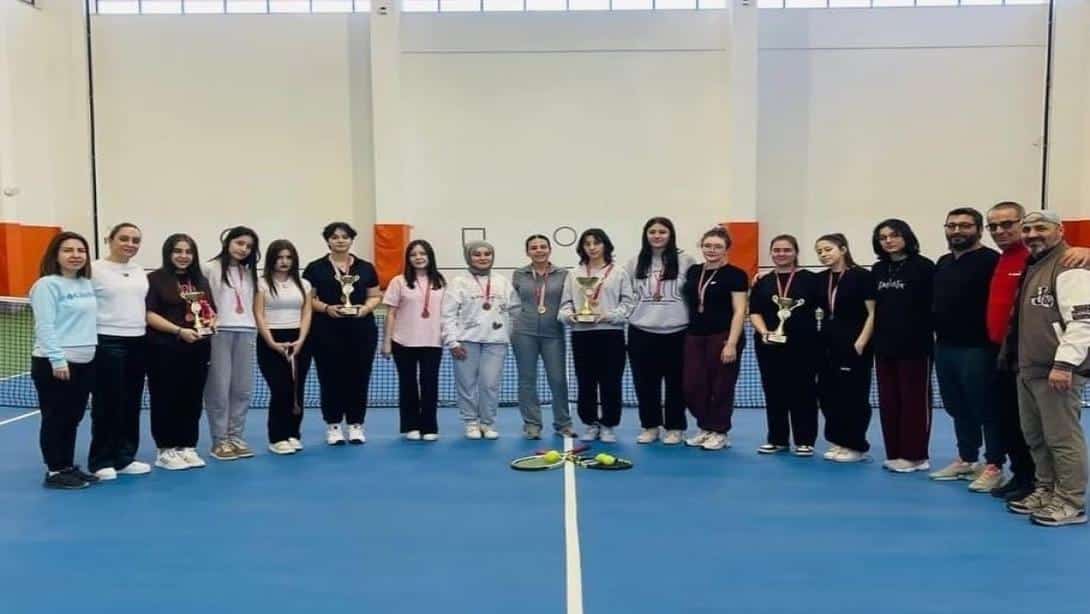 Okul Sporları Gençler Tenis İl Birinciliği Tamamlandı