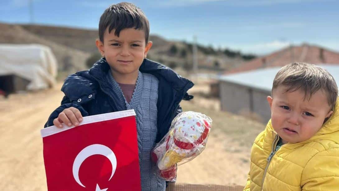 "Benim Oyun Sandığım" Projesi ile Evde Okul Öncesi Eğitim Destekleniyor