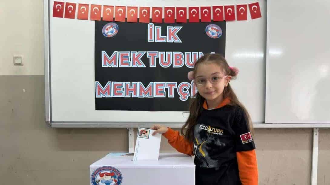 Minik Kalemlerden Mehmetçiğe İlk Mektup