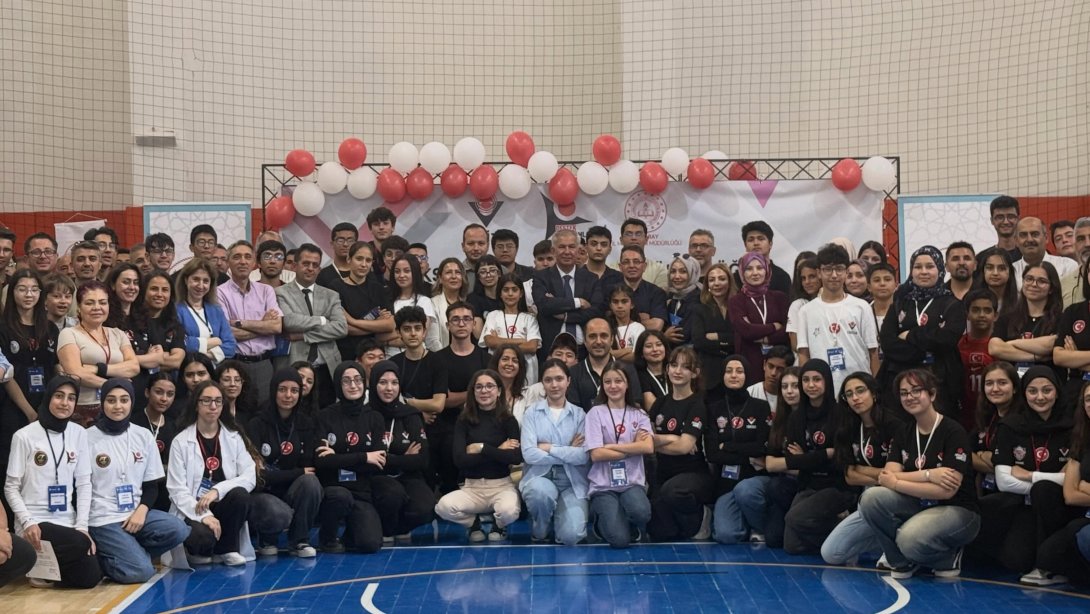 54 Proje, Yüzlerce Emek, Tek Hedef: Bilimle Geleceği İnşa Etmek